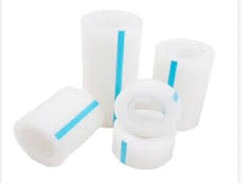 פלסטר ניילון בגליל 2.5X5 ס"מ